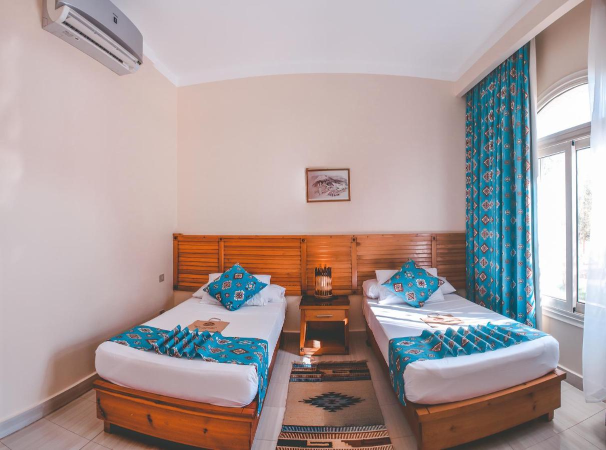Sheikh Ali Dahab Resort Luaran gambar